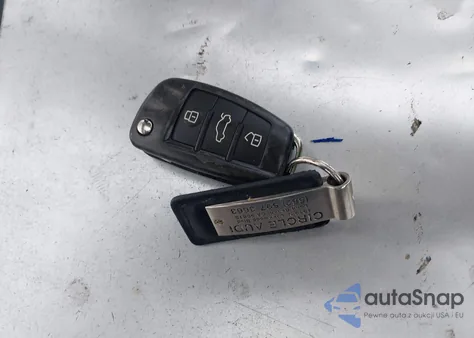 2018 Audi A3 2.0T Premium/2.0T Tech Premium из США, поврежденный, VIN WAUAUGFF4J1022122